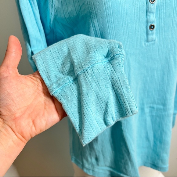 Ariat REAL Long Sleeve Henley Top- Turquoise Blue Lace Shoulder- Size Large - Picture 4 of 8